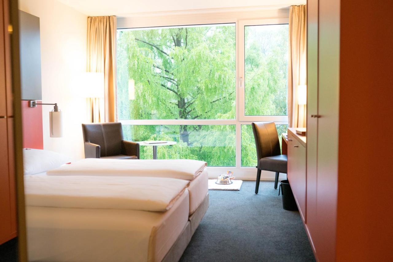 Atlantic Hotel Galopprennbahn BRE Exteriör bild