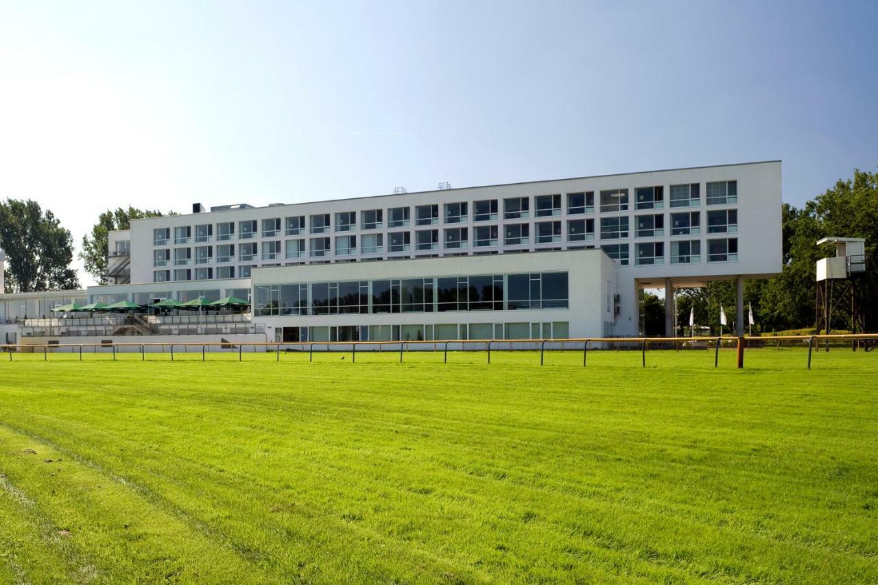 Atlantic Hotel Galopprennbahn BRE Exteriör bild